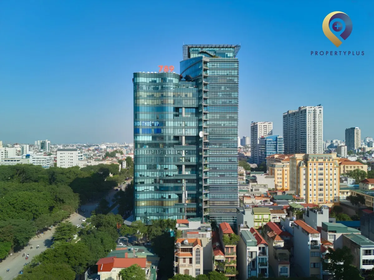 Toàn cảnh tòa nhà 789 Office Building nhìn từ trên cao tại quận Cầu Giấy, Hà Nội.